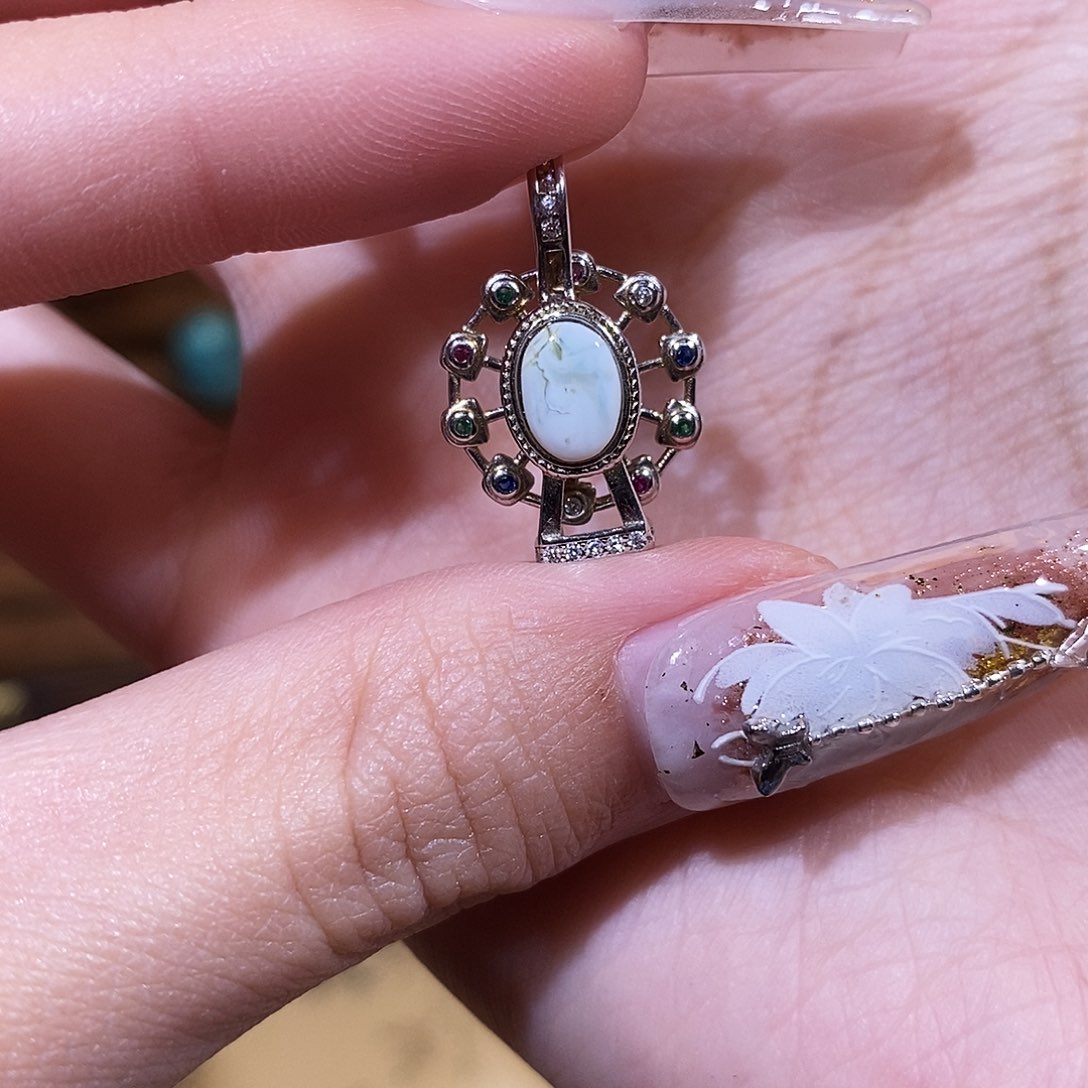 琥珀颈饰银S925镶嵌吊坠