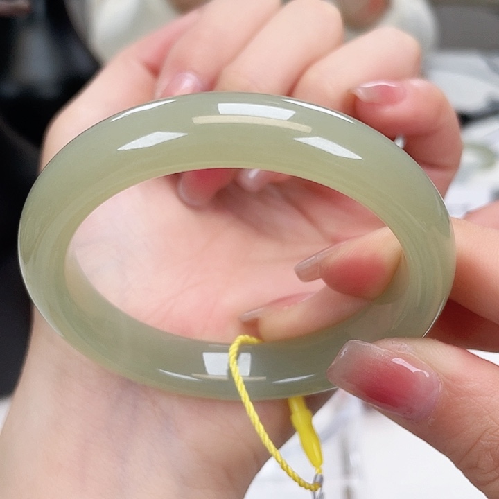 和田玉手镯5354未镶嵌