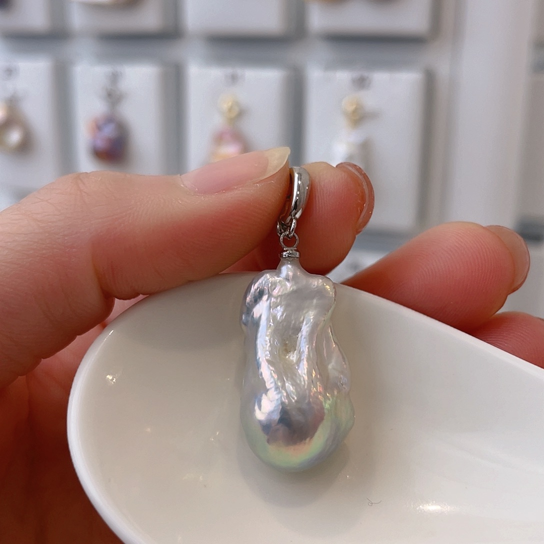 淡水珍珠颈饰银S925镶嵌一****魔