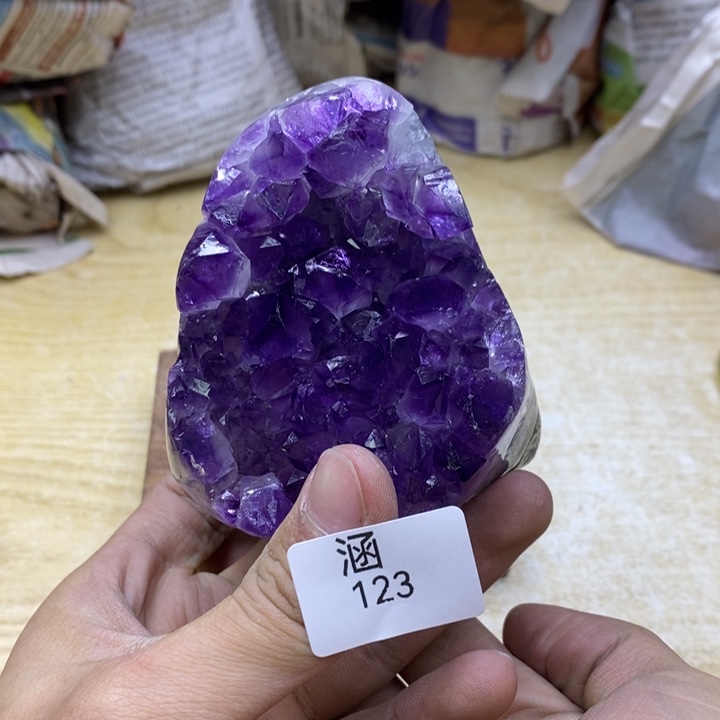 水晶大型摆件（非配饰）未镶嵌