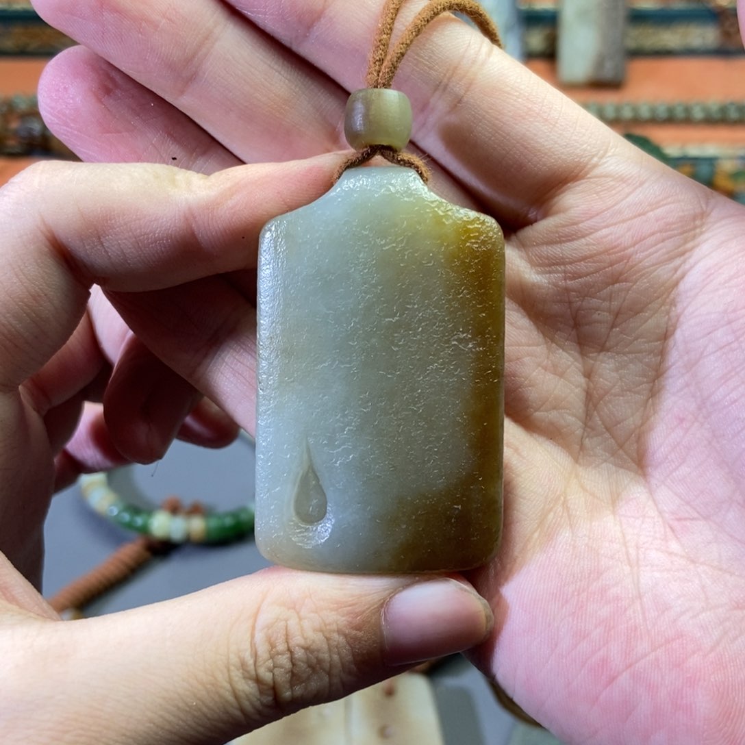 和田玉颈饰未镶嵌風****