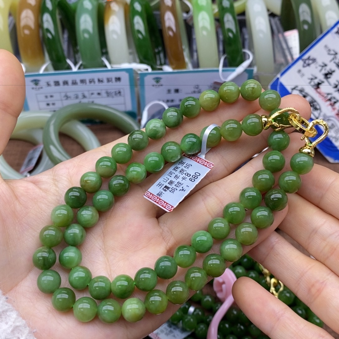 未镶嵌和田玉挂件卡8
