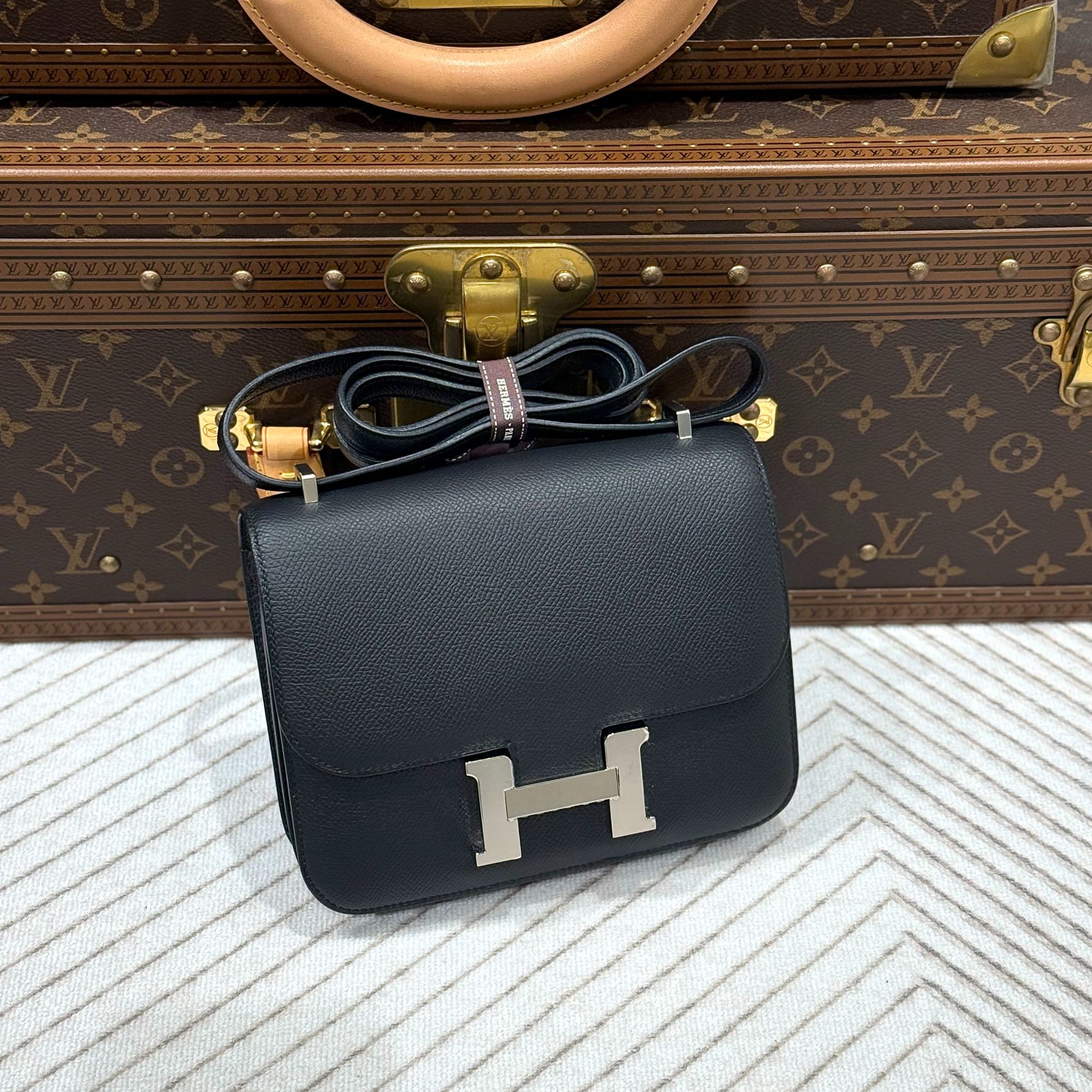 99新 Hermes/爱马仕 康康19/黑色银扣包/w刻/活动
