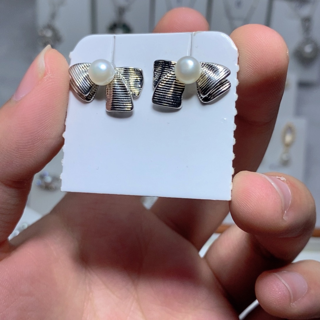 淡水珍珠耳饰银S925镶嵌