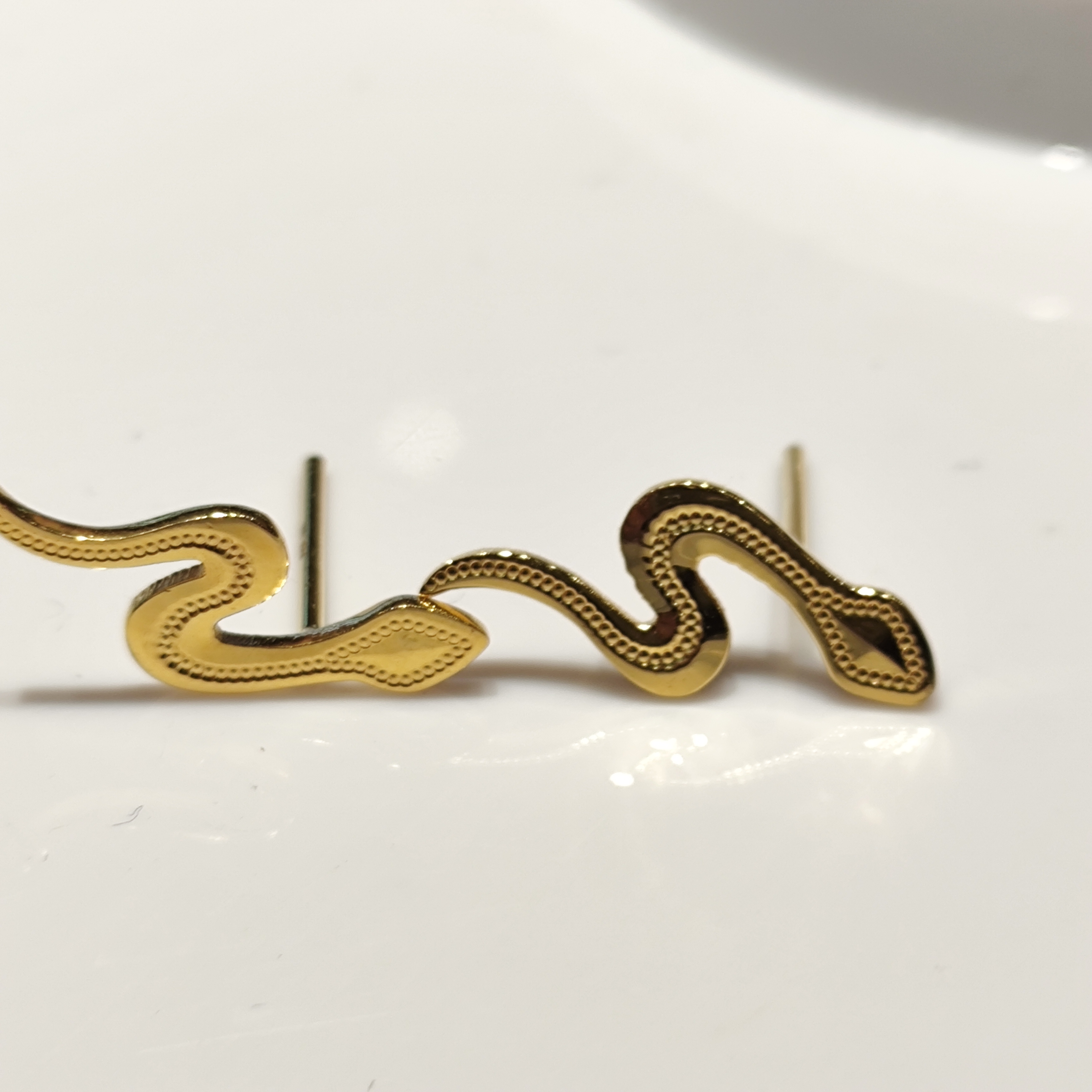 【小云专享】足金999饰品 足金蛇形耳钉 1.78 GP