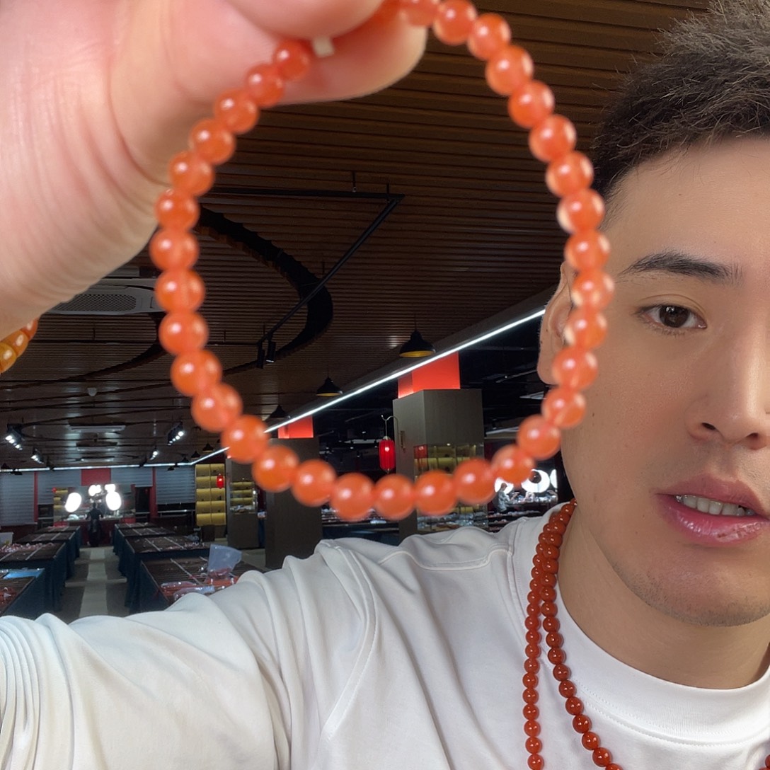 南红玛瑙未镶嵌手链5多样性