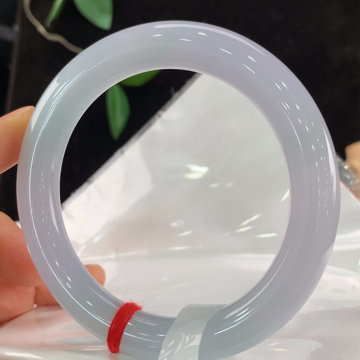 翡翠手镯未镶嵌111-0328