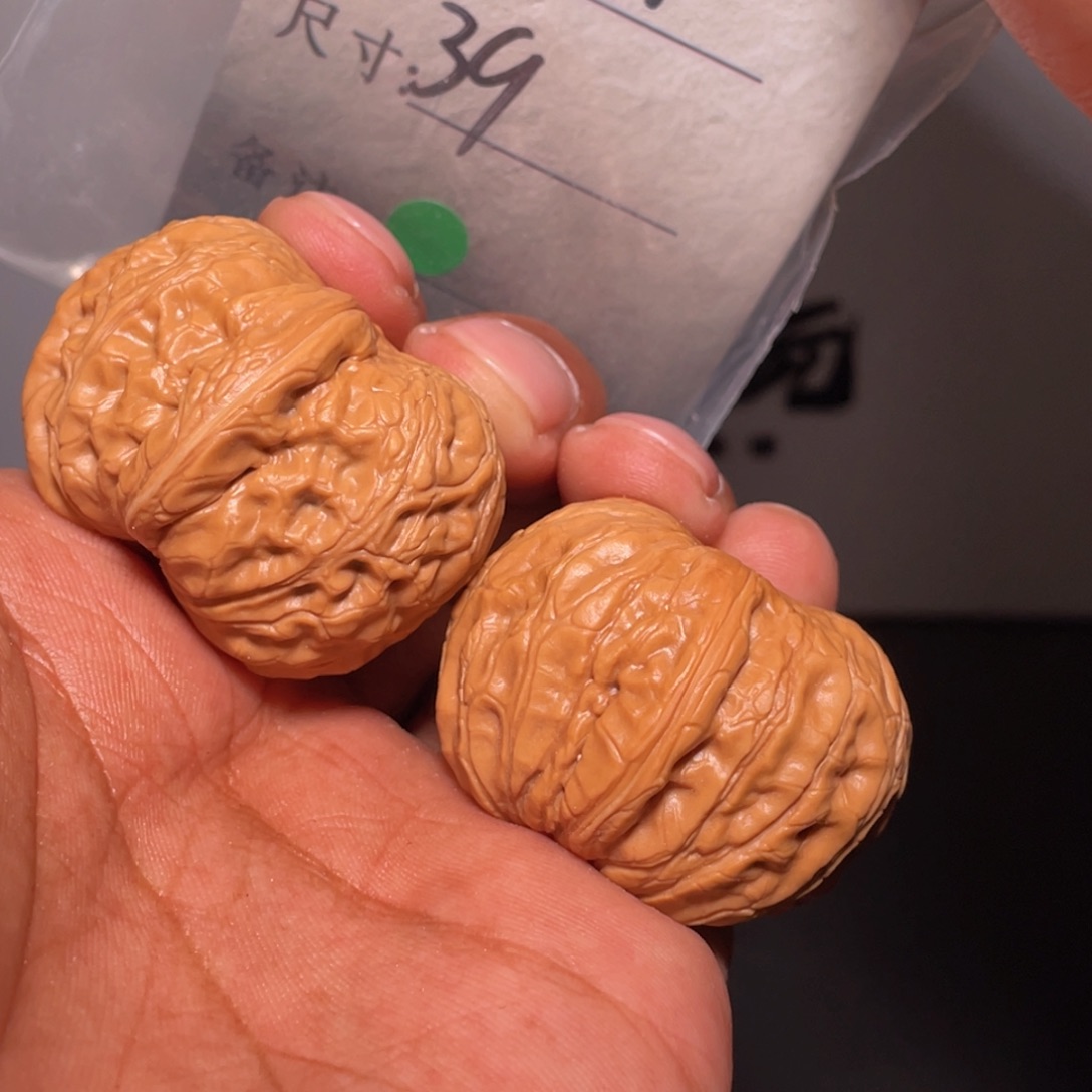 文玩核桃吊坠文玩核桃