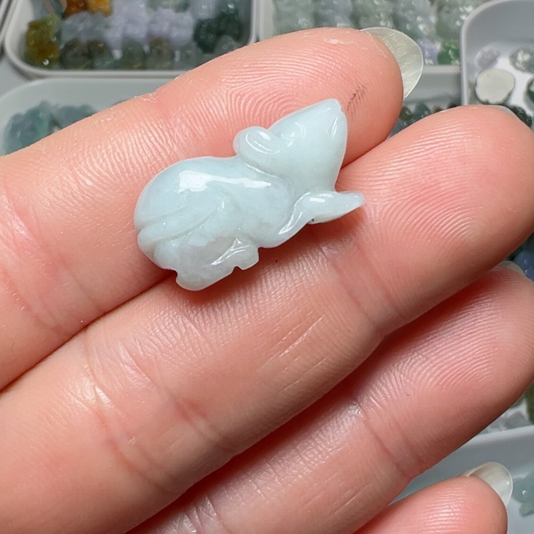 翡翠颈饰未镶嵌?**?吊坠孔老鼠23.6*11.8*8