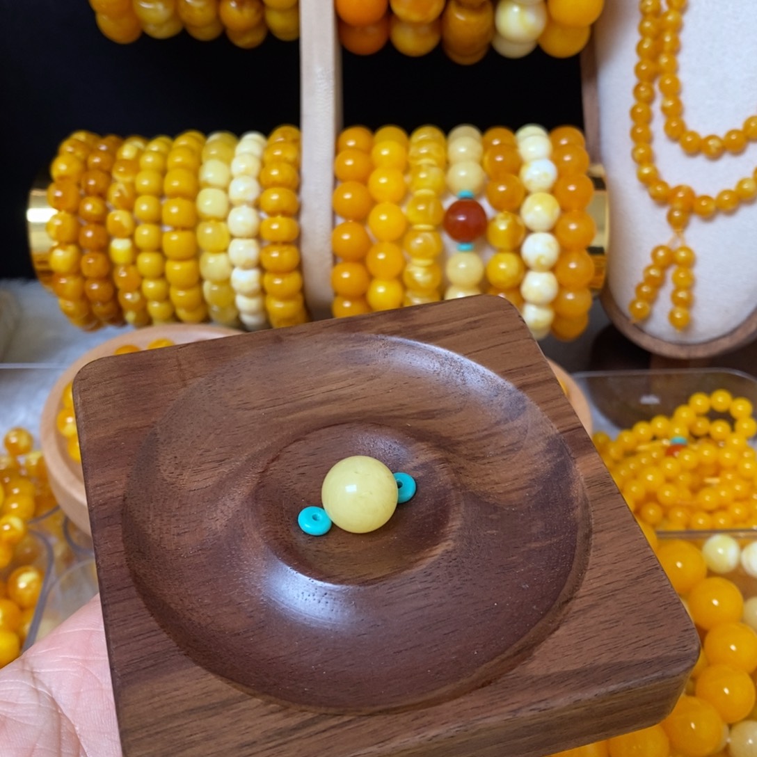 俊***）非金属精品百搭单颗13.7mm