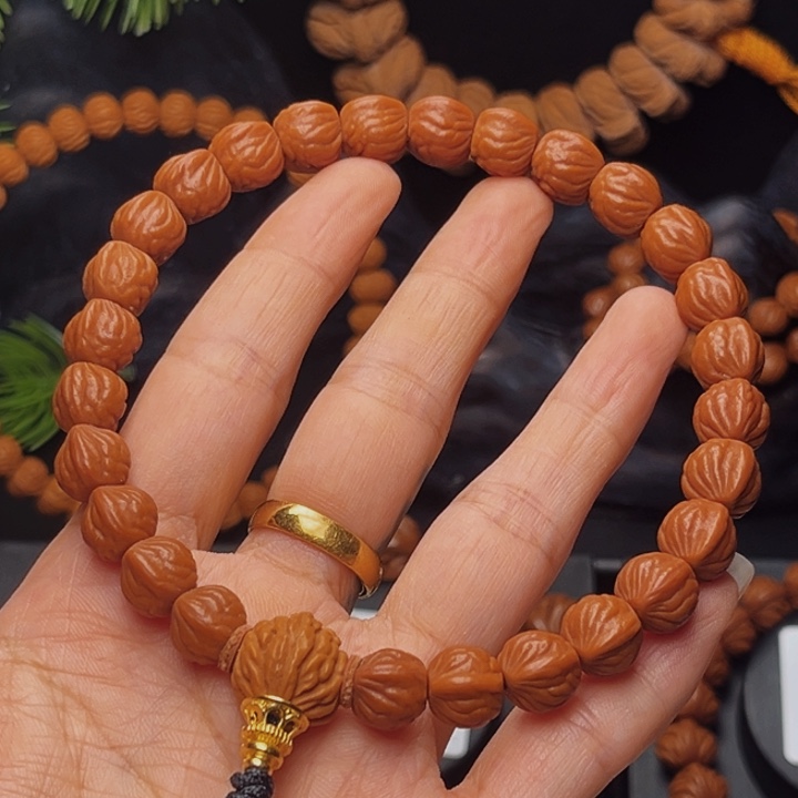 品***味龙纹桃核双脊龙10