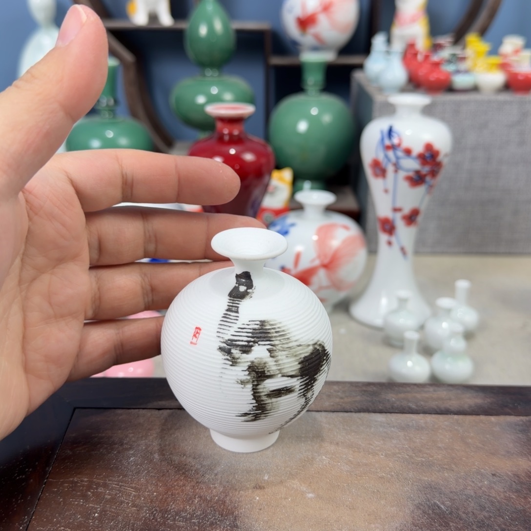 陶瓷手工小花器摆件