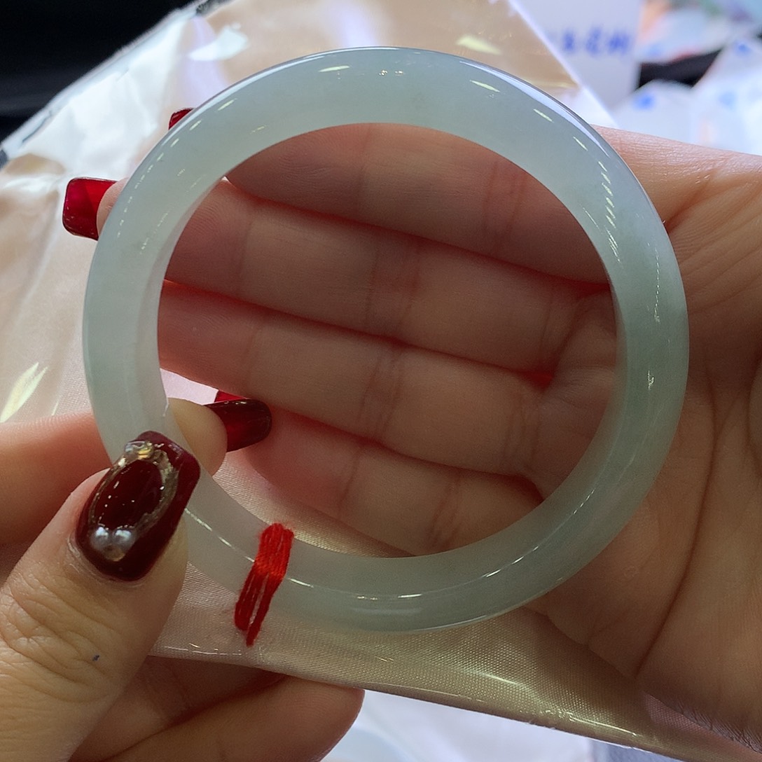 翡翠手镯未镶嵌58正圈