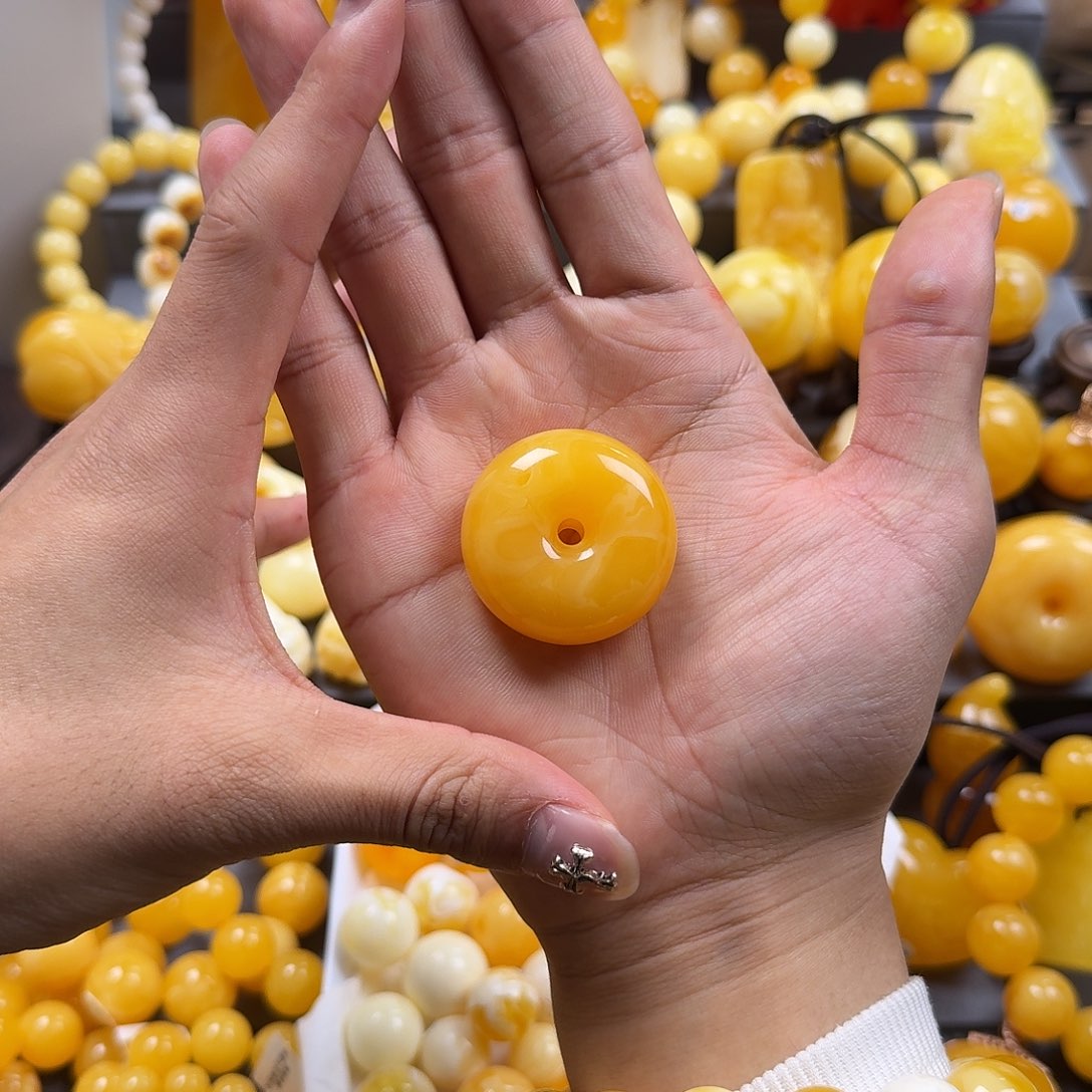 蜜蜡珠宝奇石未镶嵌平安扣