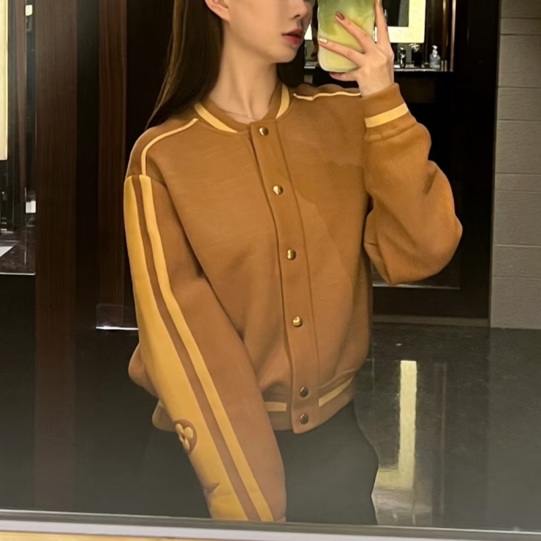 未使用 LouisVuitton/路易威登 姜黄后背logo外套 XS码 GM005605
