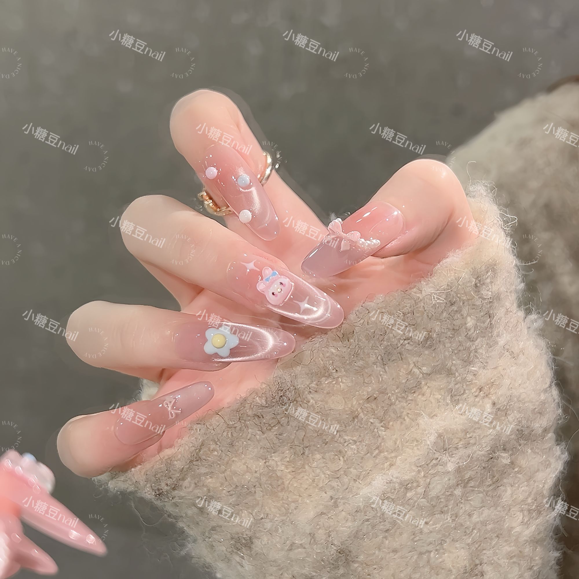 【美乐蒂派对】甜美系法式猫眼高级显白四季可拆卸穿戴甲片