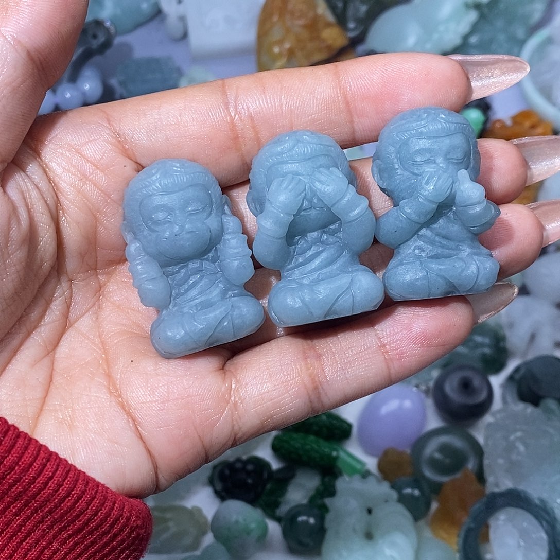 定制翡翠未镶嵌翡翠