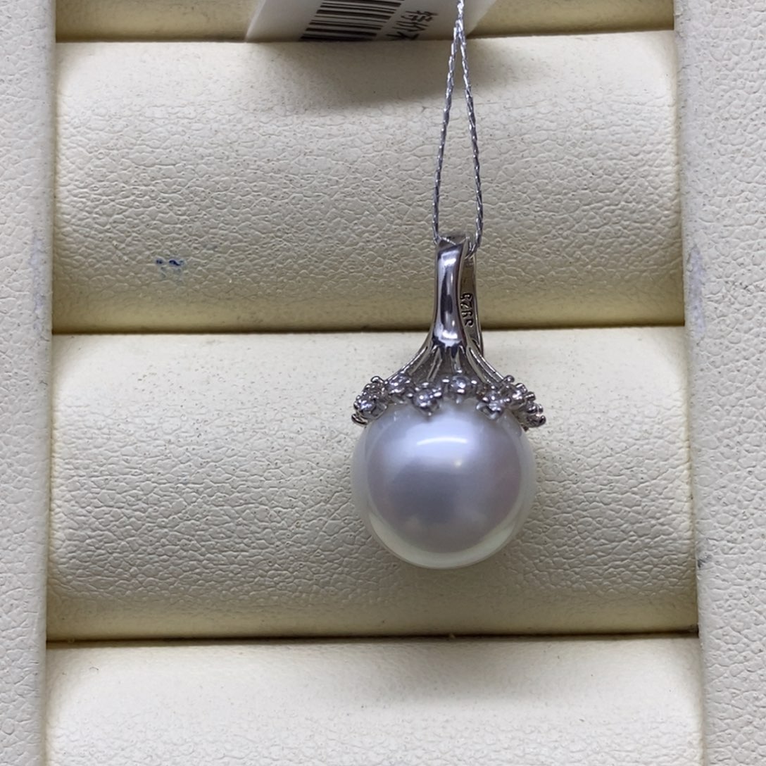 颈饰银S925镶嵌海水珍珠?***期澳白特价不退换11m m
