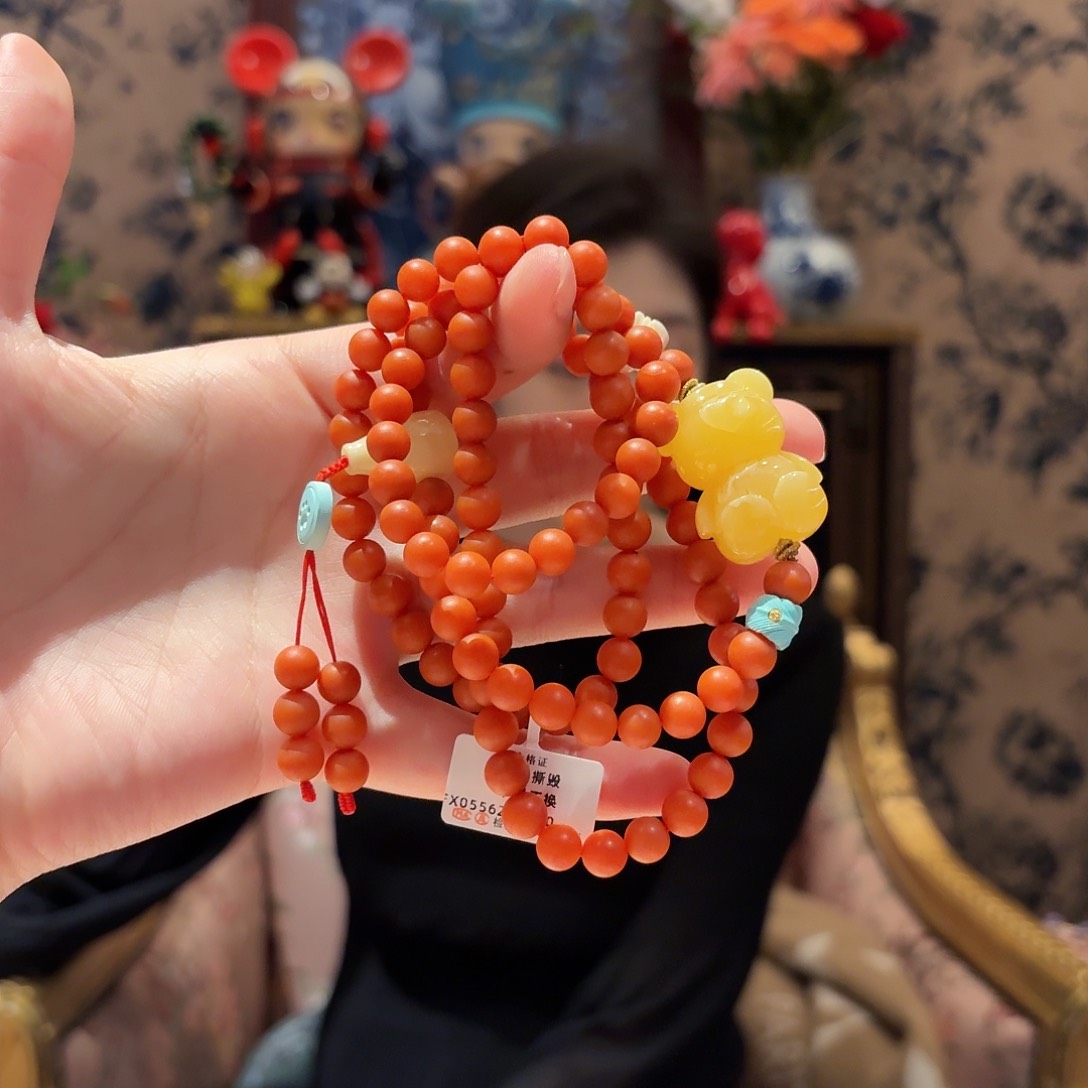 南红玛瑙颈饰未镶嵌