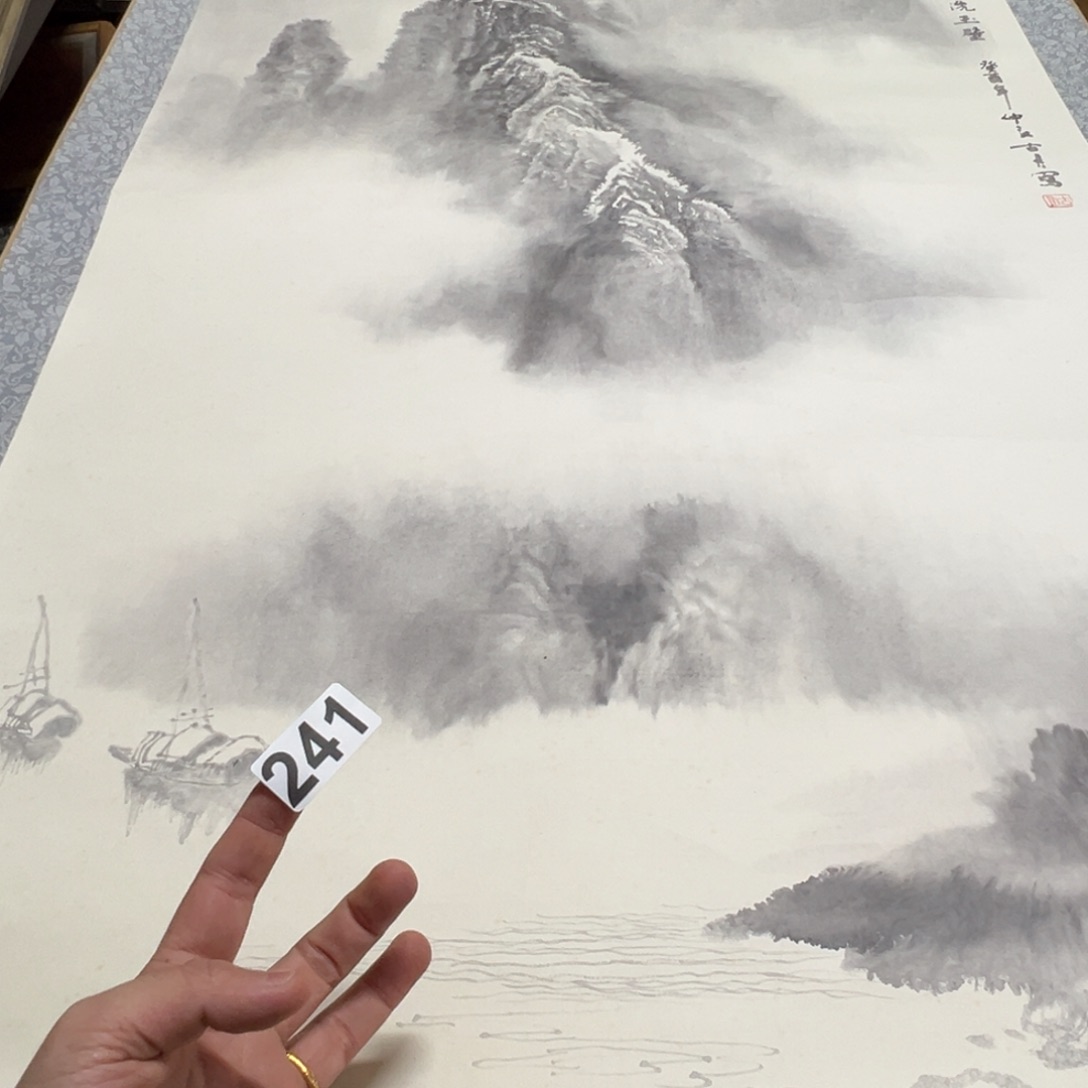 背**囊哈哈哈哈哈这241