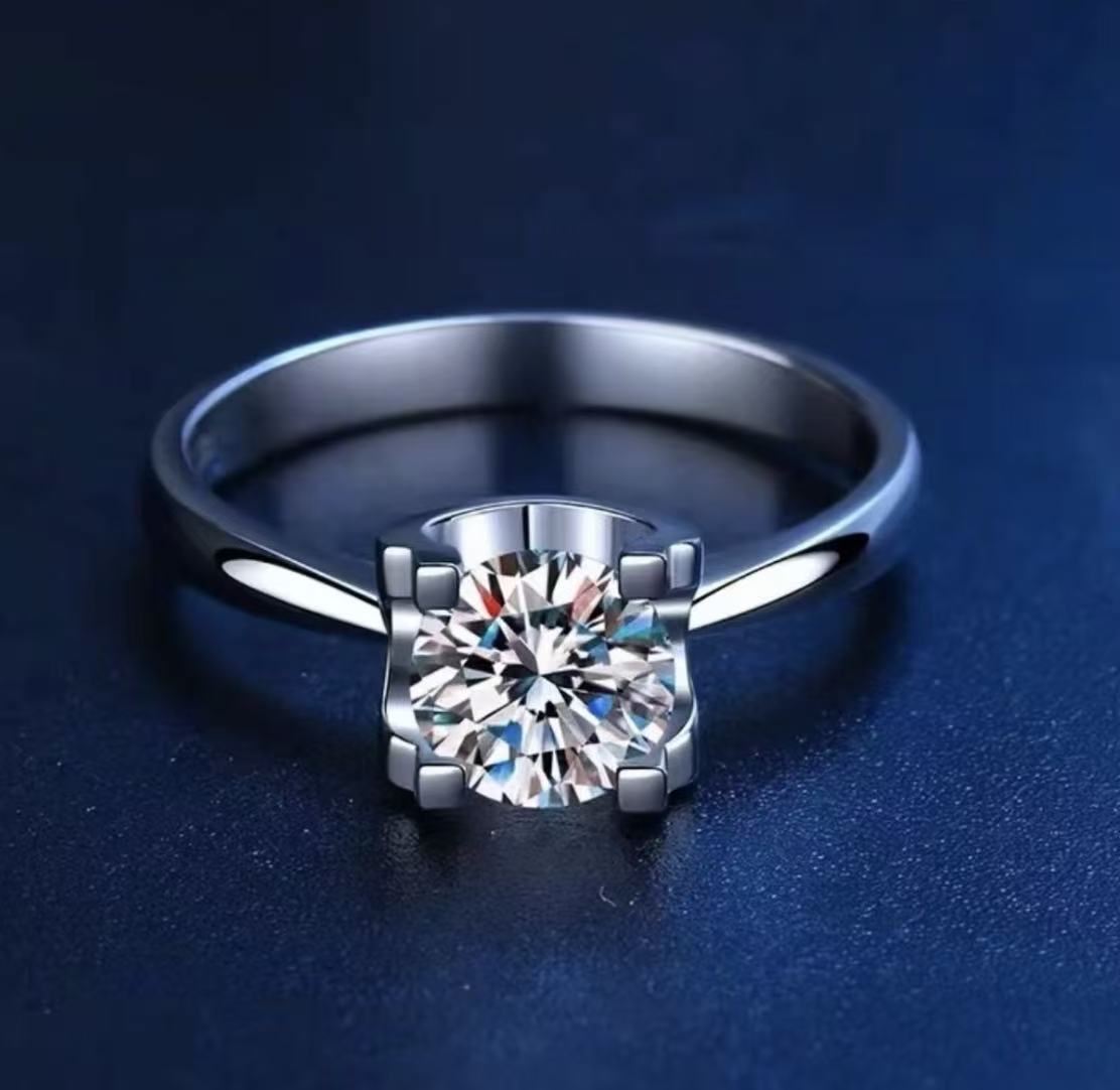 【璀璨】1.0 ct 光面牛头女戒