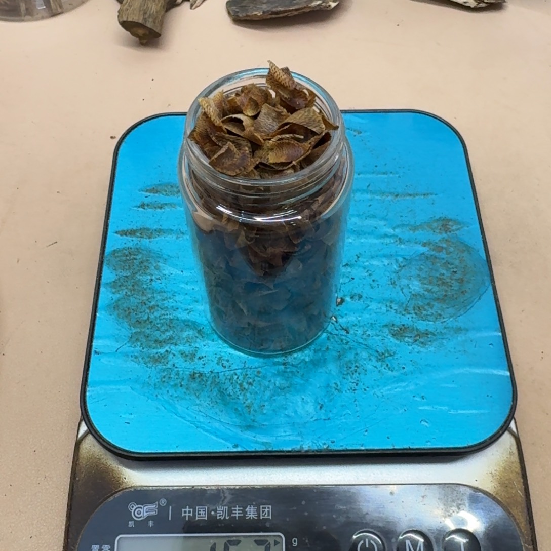 ****妹沉香碎屑沉香陆河高油切片15克