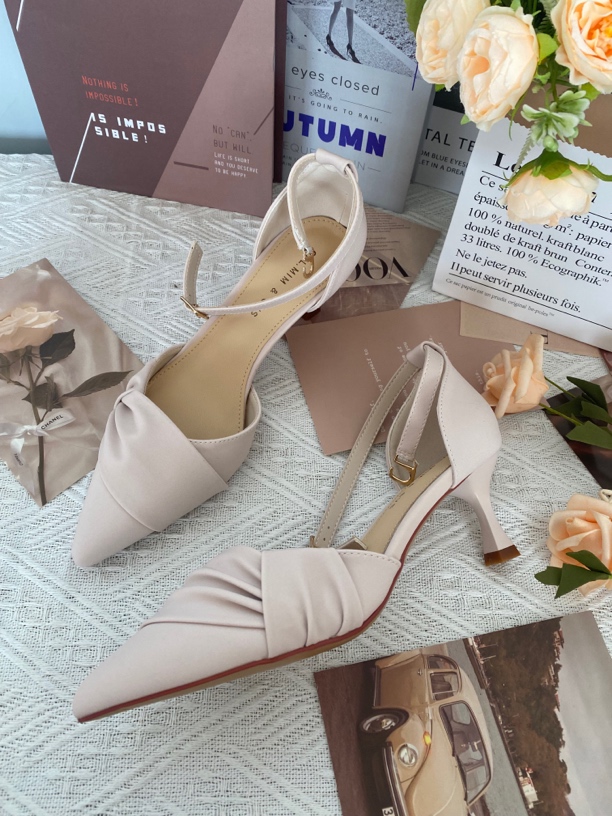 杏色春季软皮包头一字带凉鞋6818-7