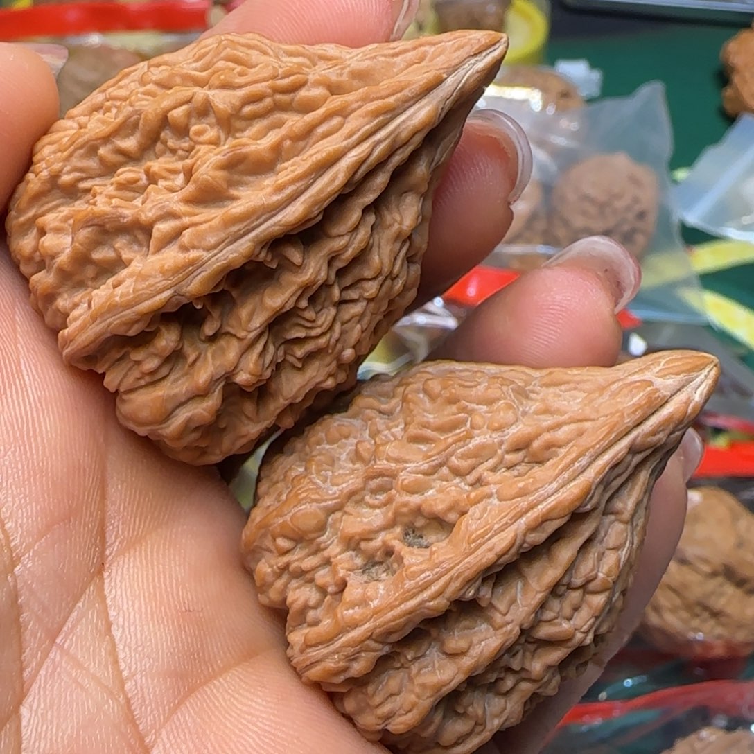 清***雨吊坠文玩核桃35塔尖