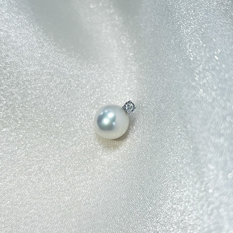 【澳白专享】经典款海水澳白吊坠 13mm  正圆  极强光 拍一发一