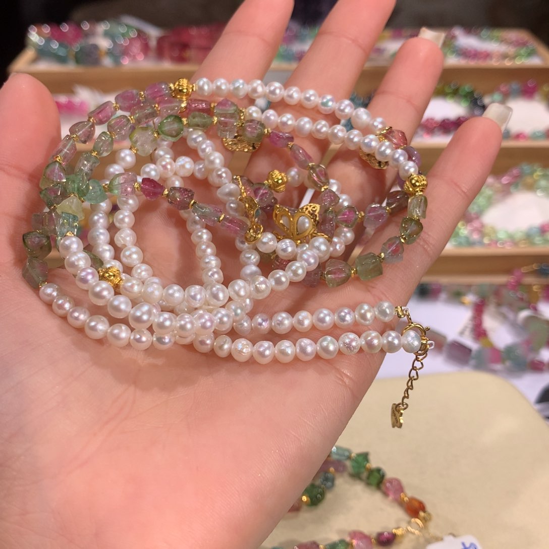 碧玺多样性发货一件未镶嵌