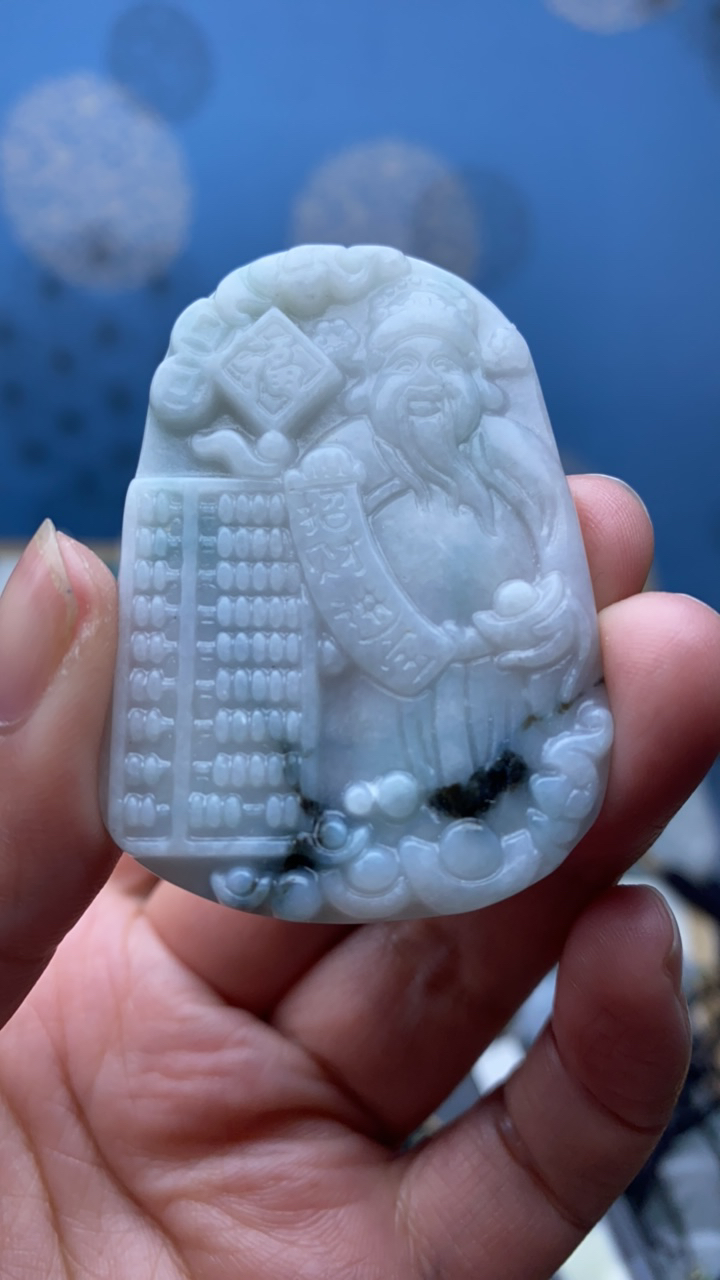 天然翡翠财神吊坠