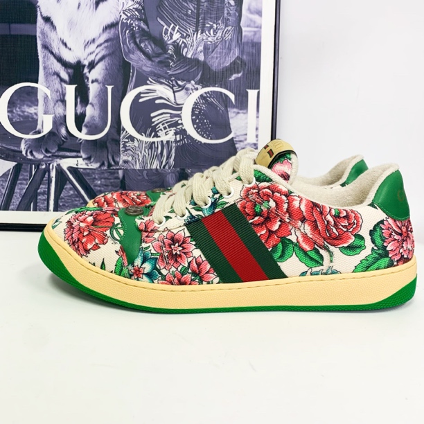 全新未使用 GUCCI/古驰 古驰Screener系列花卉脏脏鞋印花时尚低帮