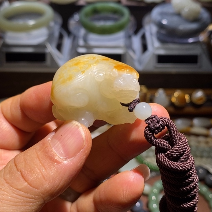 和田玉挂件未镶嵌