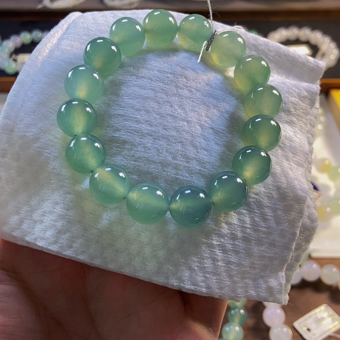 定制翡翠未镶嵌翡翠手串卡12+