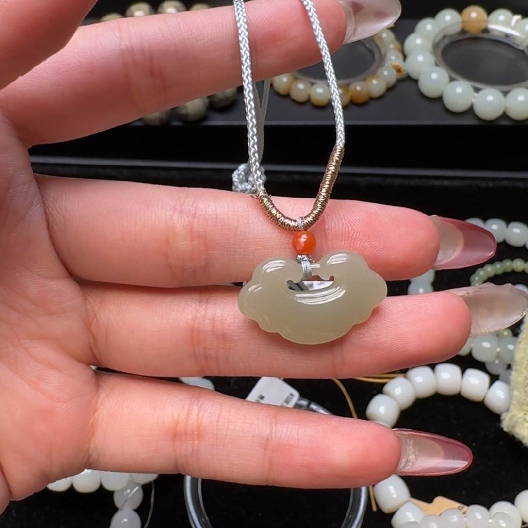 和田玉手链未镶嵌