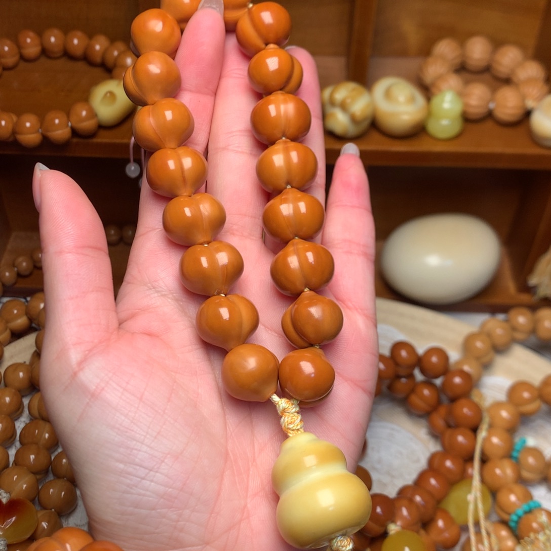 猴头核桃把件16玻璃底屁桃手持葫芦