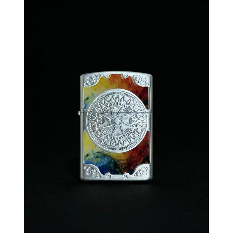 二代升级爱情指南针打火机【全新机无油】