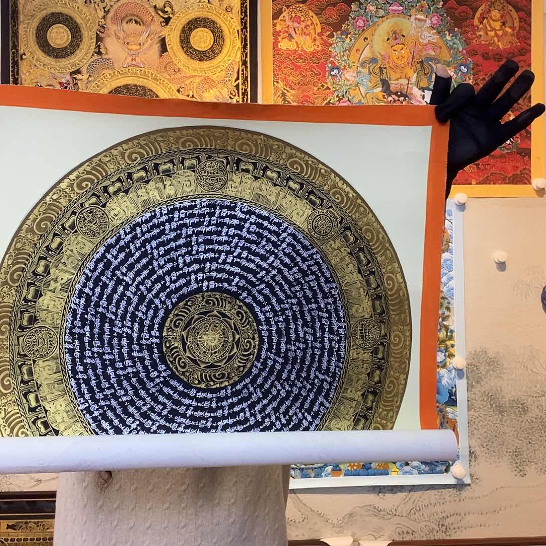 卷轴画纯手绘六字真言唐卡50厘米左右