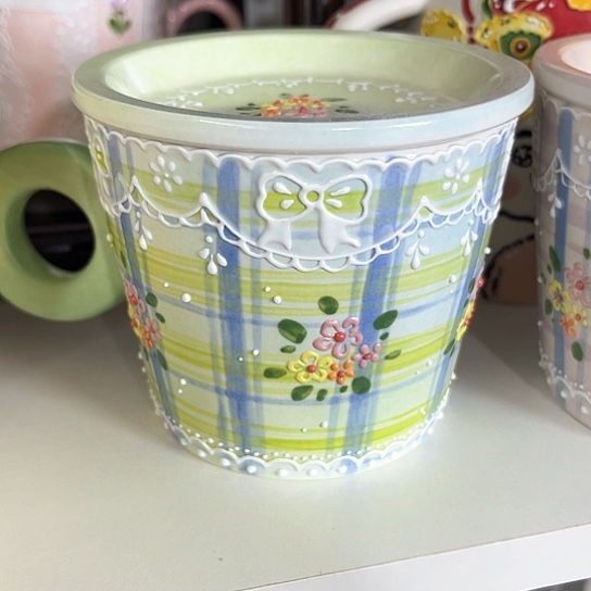 手绘高温釉下彩陶瓷此****