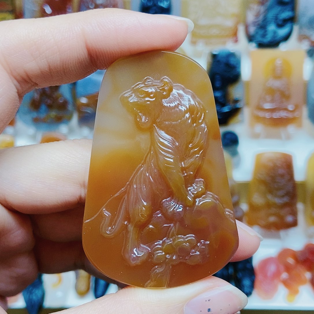 玛瑙/玉髓颈饰未镶嵌