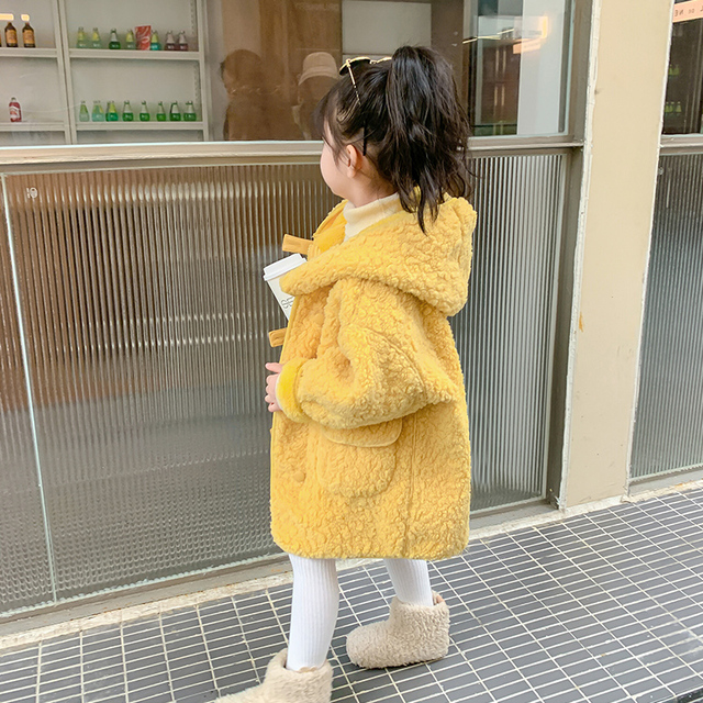 女童外套春秋款2025新款儿童春季仿羊羔绒宝宝春装毛毛衣女孩衣服