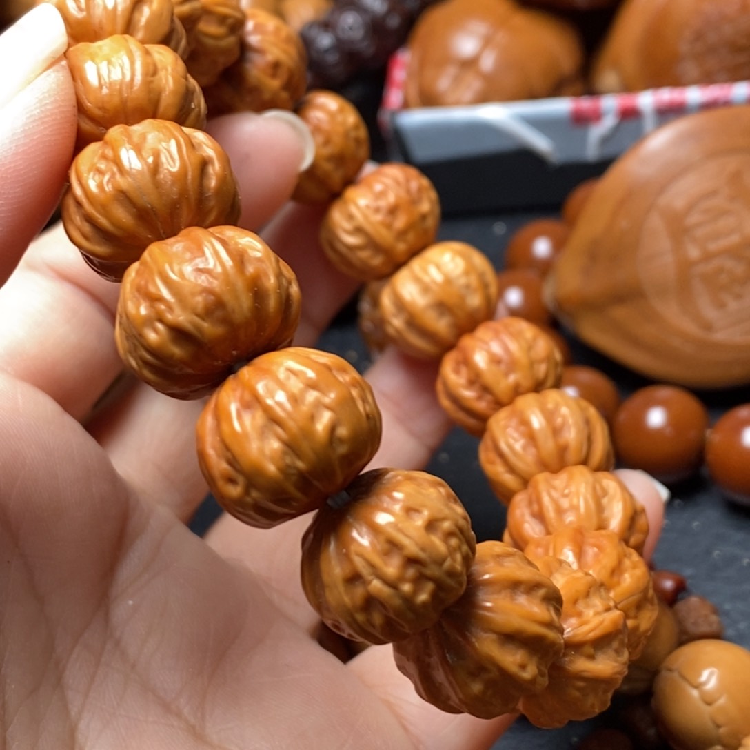 吊坠猴头核桃猴头