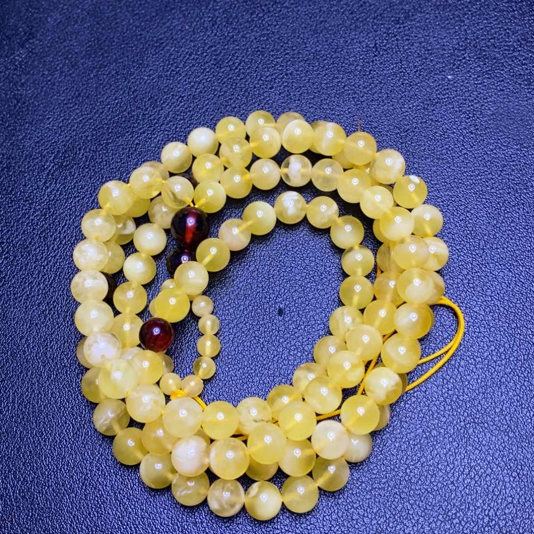 蜜蜡颈饰未镶嵌陈