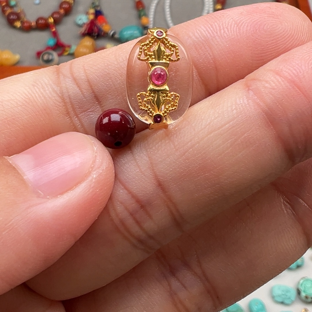 南红玛瑙未镶嵌颈饰