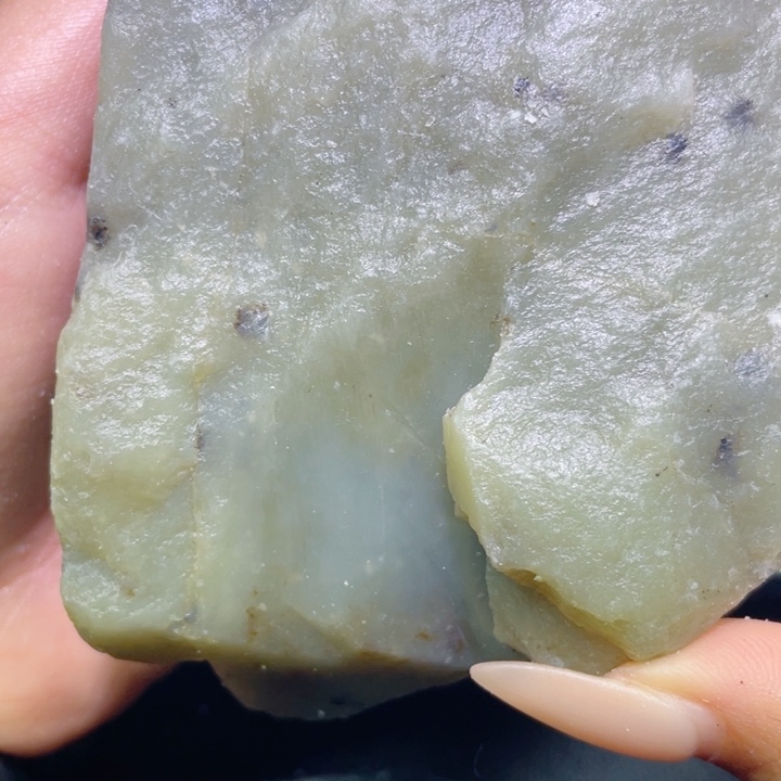 和田玉未镶嵌珠宝半成品