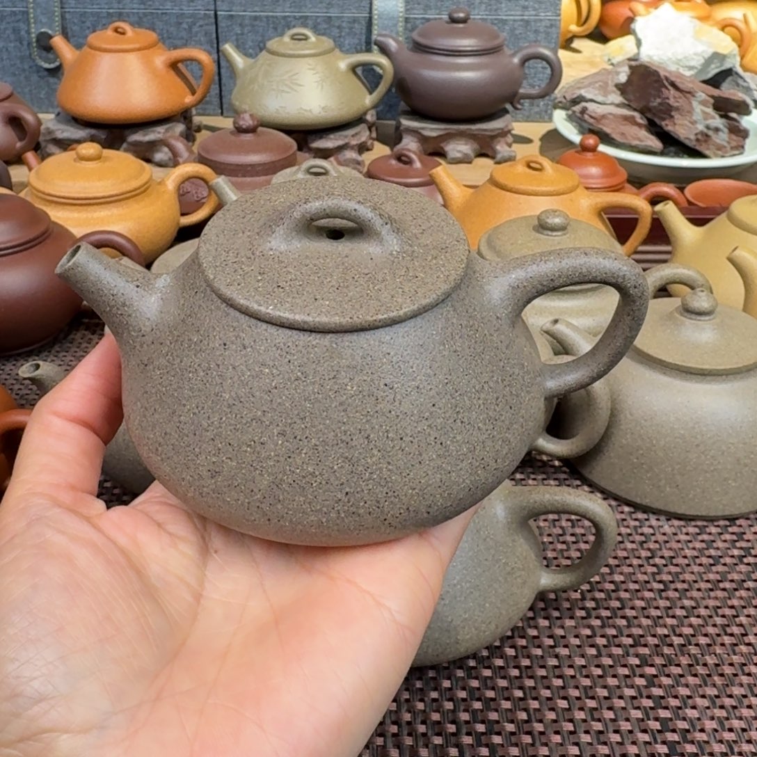 遮***看段泥茶壶特价180毫升左右