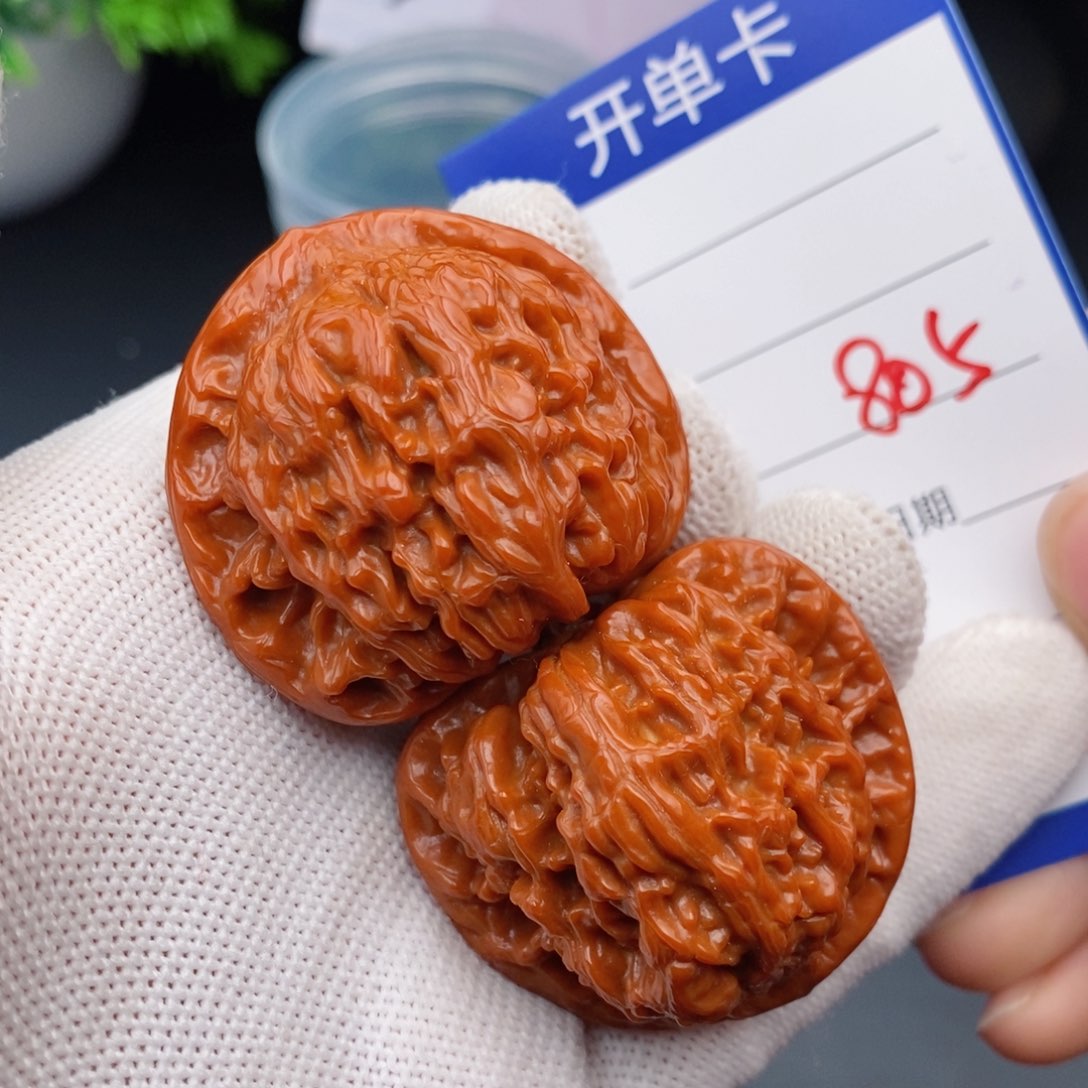 文玩核桃把件41红狮子805