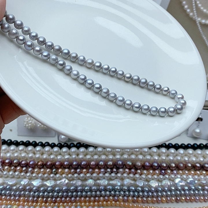 淡水珍珠颈饰未镶嵌