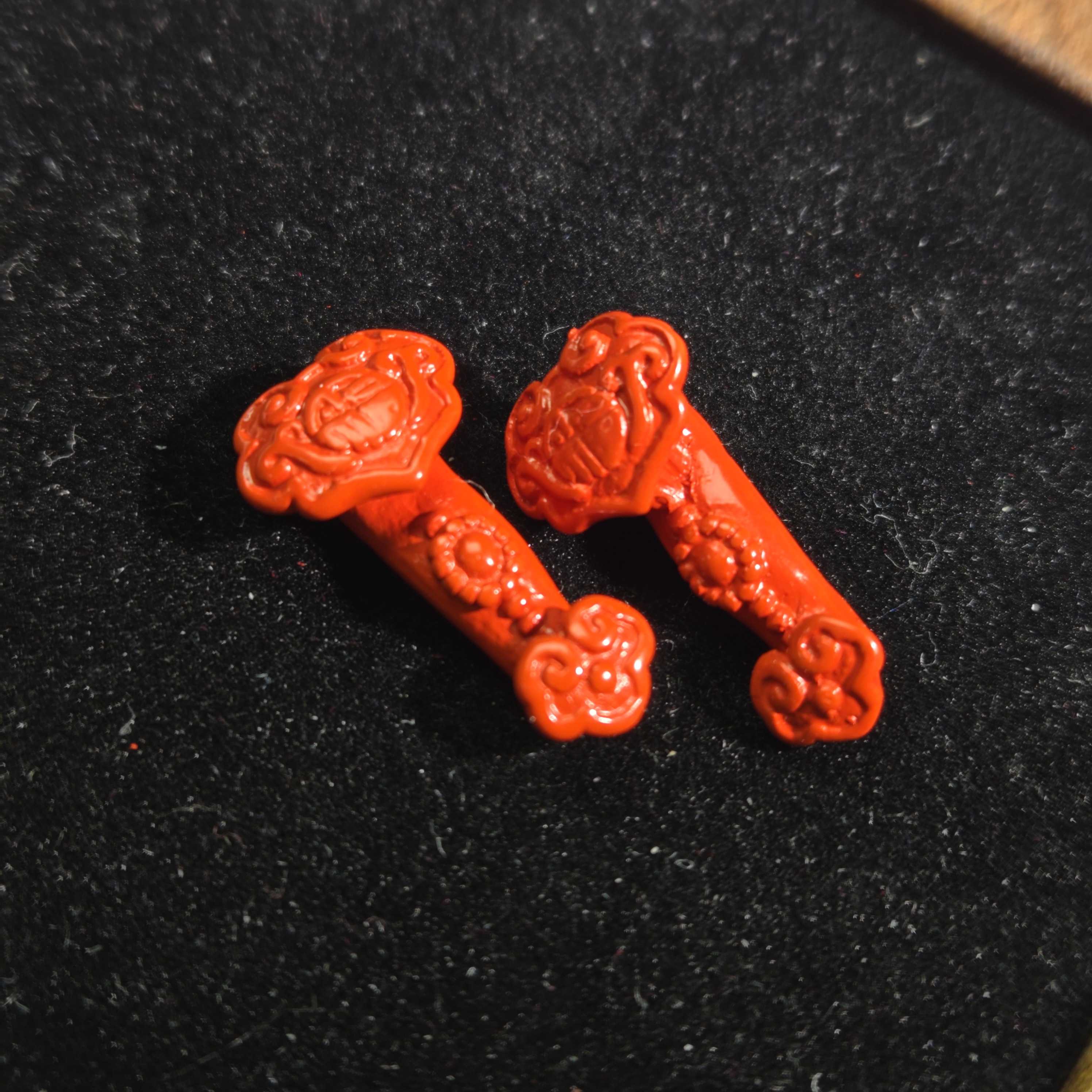 天然辰砂多样性发10个朱砂红砂小如意卡23*7*7mm