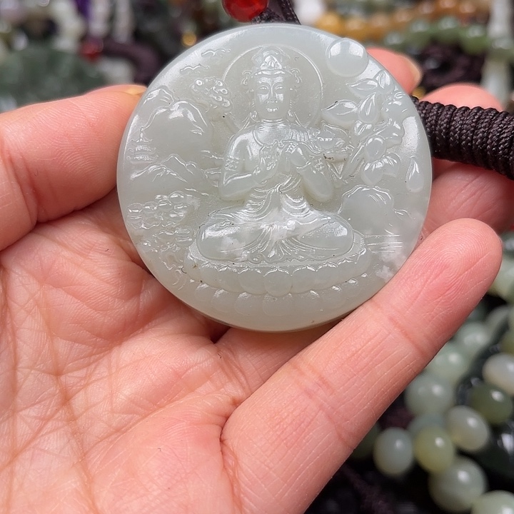 和田玉颈饰未镶嵌